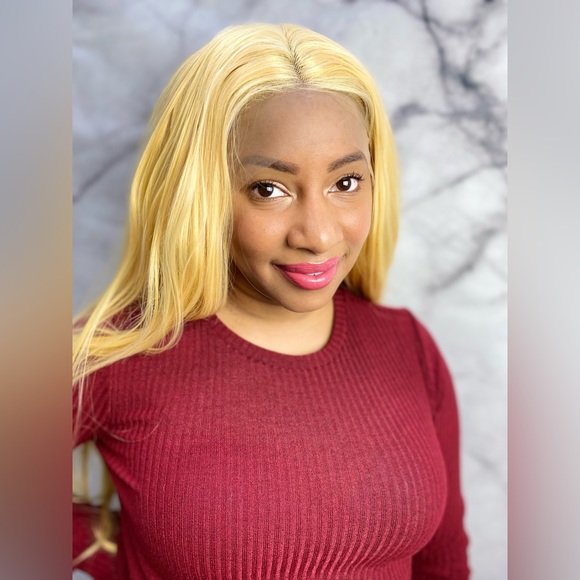 Yellow Lace Front Hair Wigs - Picture 3 of 7